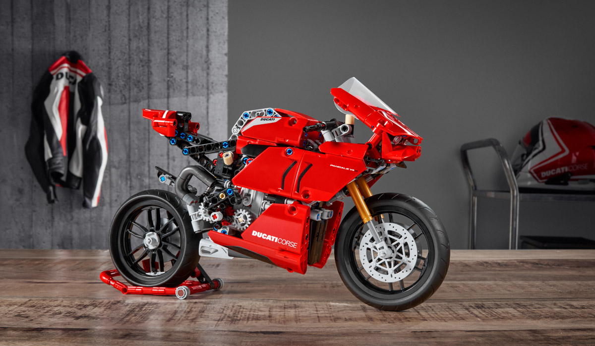 Ducati fait la course en tête avec les outils BITURBO