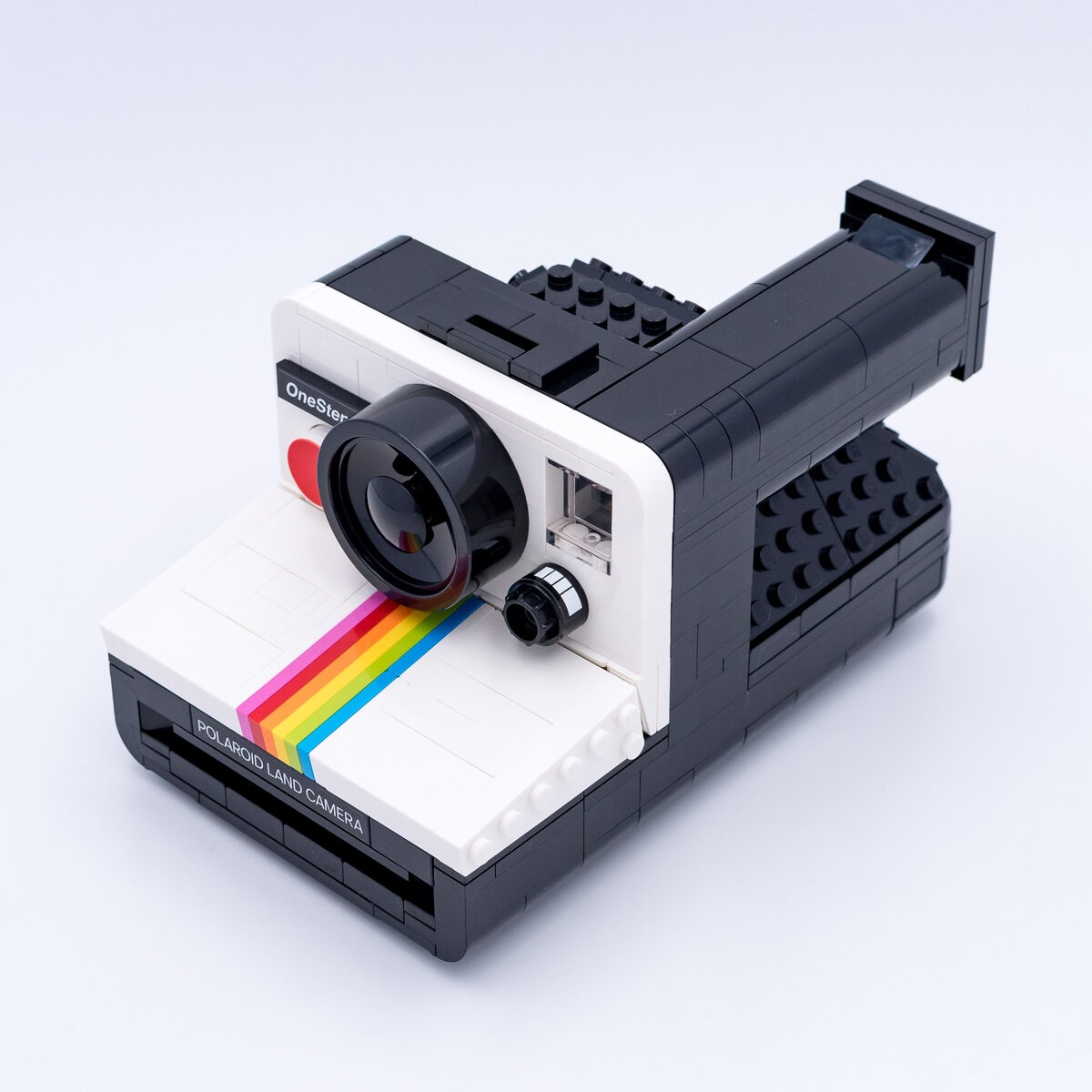 LEGO Ideas Appareil Photo Polaroid OneStep SX-70, Maquette à