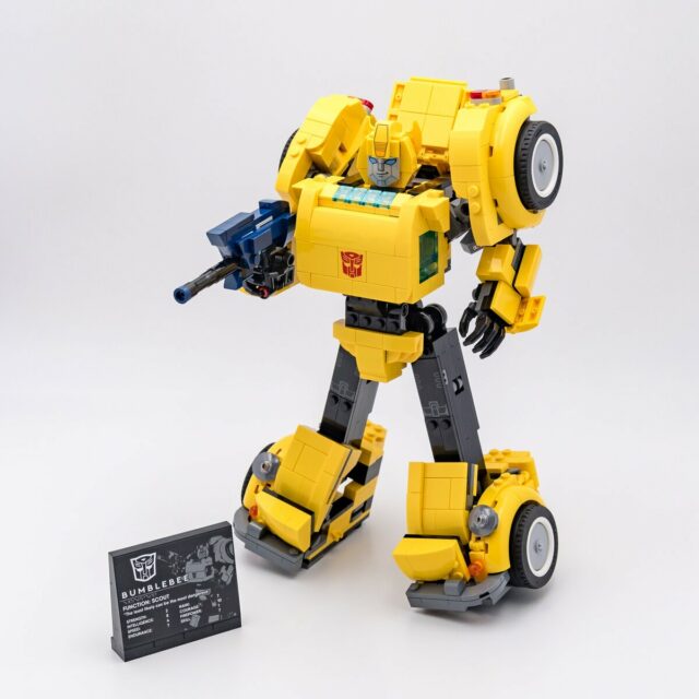 Review LEGO Icons 10338 Transformers : Bumblebee