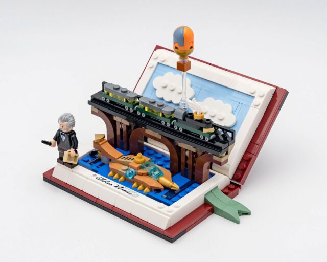Review LEGO 40690 Tribute to Jules Verne's Books