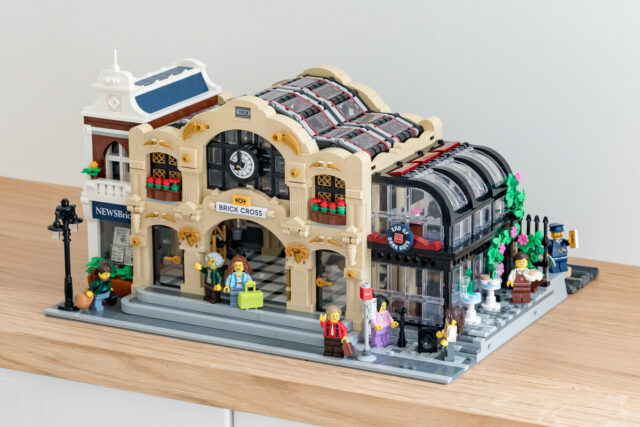 Review LEGO 910034 Brick Cross Train Station (Bricklink Designer Program Series 2)