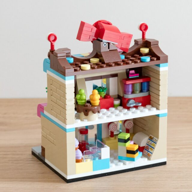 Review LEGO 40692 Candy Store