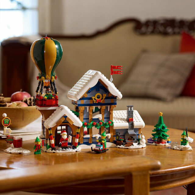 LEGO Icons 10339 Santa's Post Office Winter Village 2024