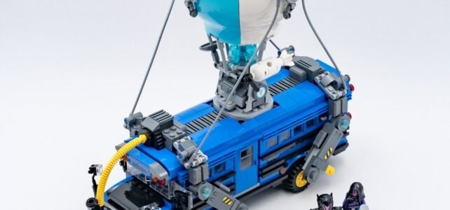 Review LEGO Fortnite 77073 Battle Bus