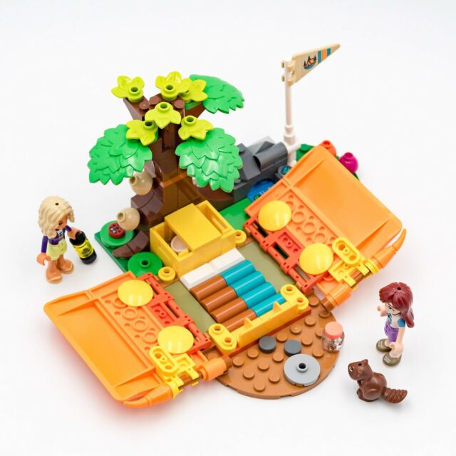 Review LEGO Friends 40694 River Camping Adventure