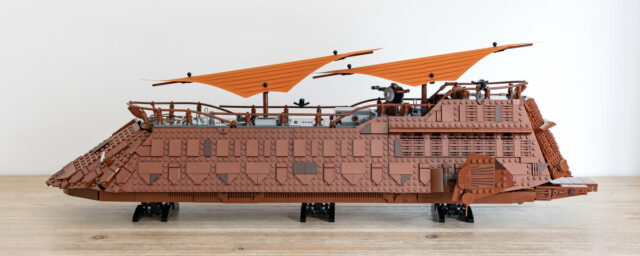 Review LEGO Star Wars 75397 Jabba's Sail Barge Ultimate Collector Series