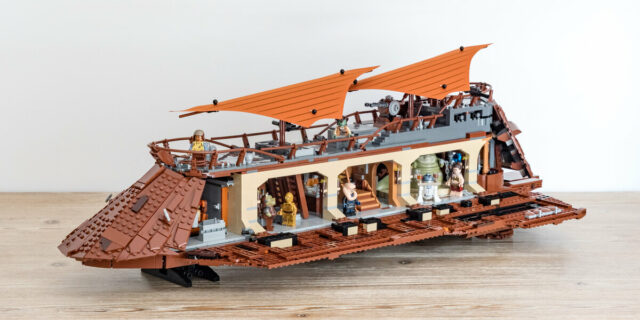 Review LEGO Star Wars 75397 Jabba's Sail Barge Ultimate Collector Series