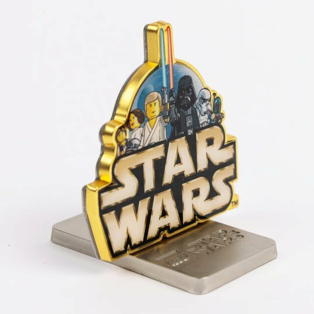 Nouvelle récompense LEGO Insiders : LEGO 5008948 Star Wars Magnet with Stand