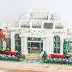 Review LEGO Ideas 21353 Botanical Garden