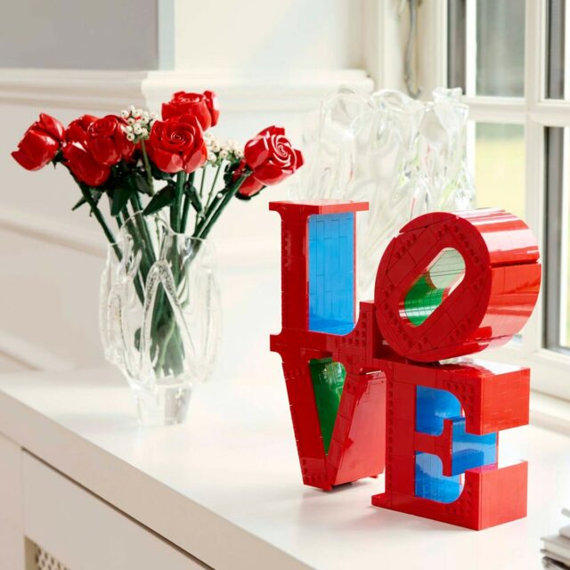 Nouveauté LEGO Art 31214 LOVE : le set est en précommande sur le Shop