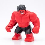 Review LEGO Marvel 76292 Captain America vs. Red Hulk Battle