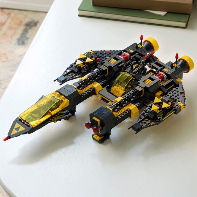 Nouveauté LEGO Icons 10355 Blacktron Renegade