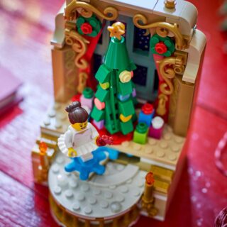 Chez LEGO : points Insiders x2 et cadeau 40701 Ballerina & Nutcracker Scene offert