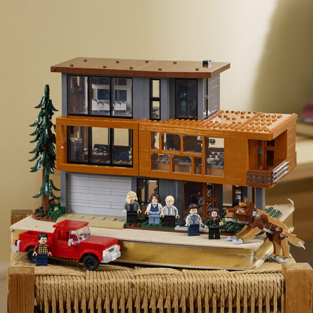 LEGO Ideas 21354 Twilight The Cullen House