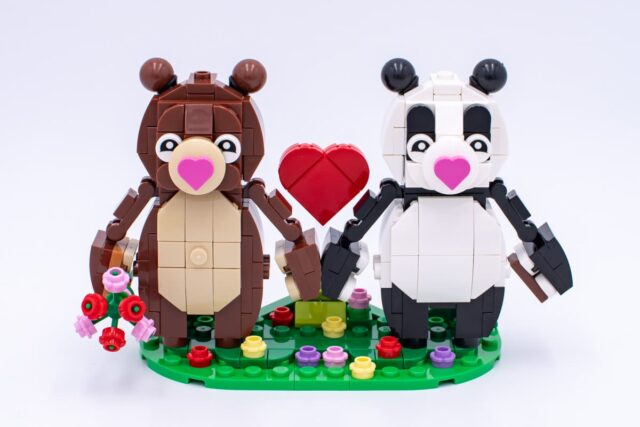 Review LEGO Seasonal 40821 Love Bears