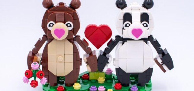 Review LEGO Seasonal 40821 Love Bears