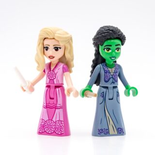 Review LEGO Wicked 75683 Glinda and Elphaba's Dormitory