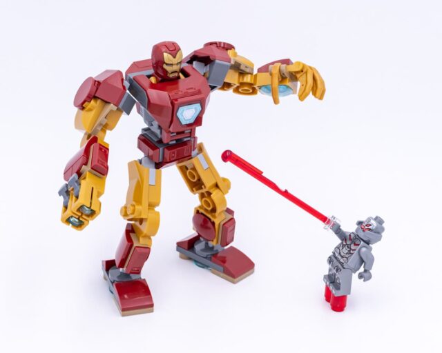 Review LEGO Marvel 76307 Iron Man Mech vs. Ultron