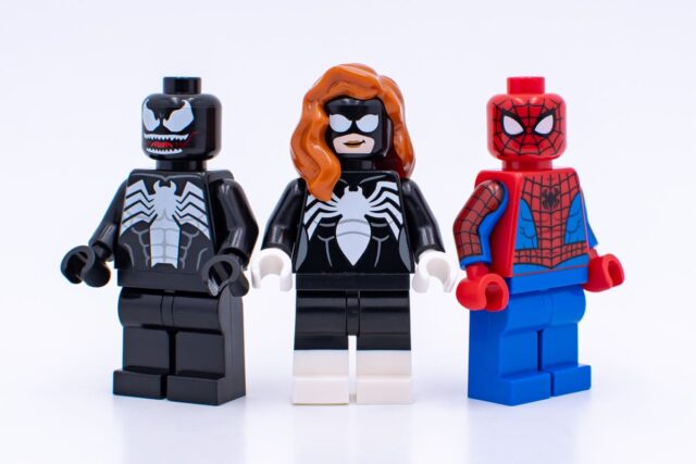 Review LEGO Marvel 76309 Spider-Man vs. Venom Muscle Car