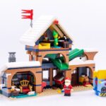 Review LEGO Winter Village 2024 Icons 10339 Santa's Post Office