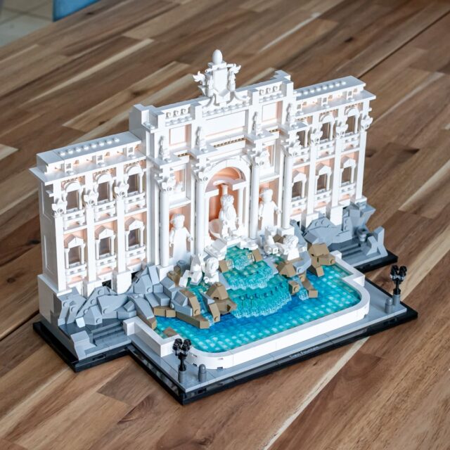 Review LEGO Architecture 21062 Trevi Fountain