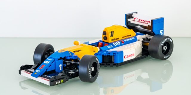 Review LEGO Icons 10353 Williams Racing FW14B & Nigel Mansell